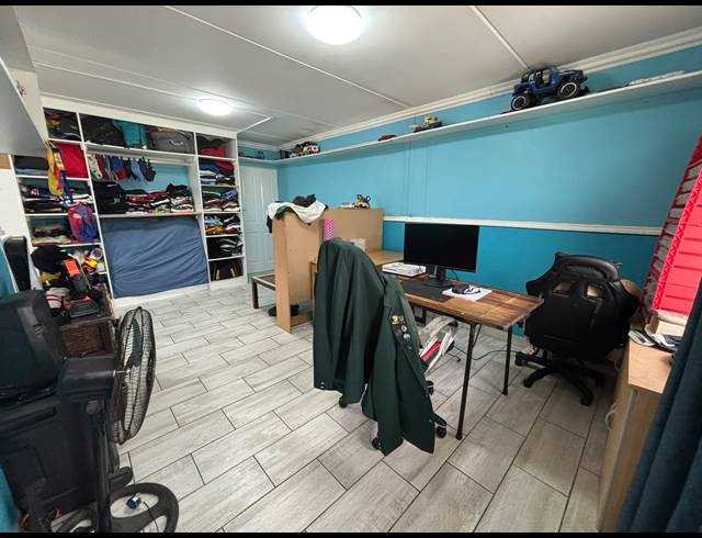3 BEDROOM HOUSE FOR SALE IN BRACKENDOWNS